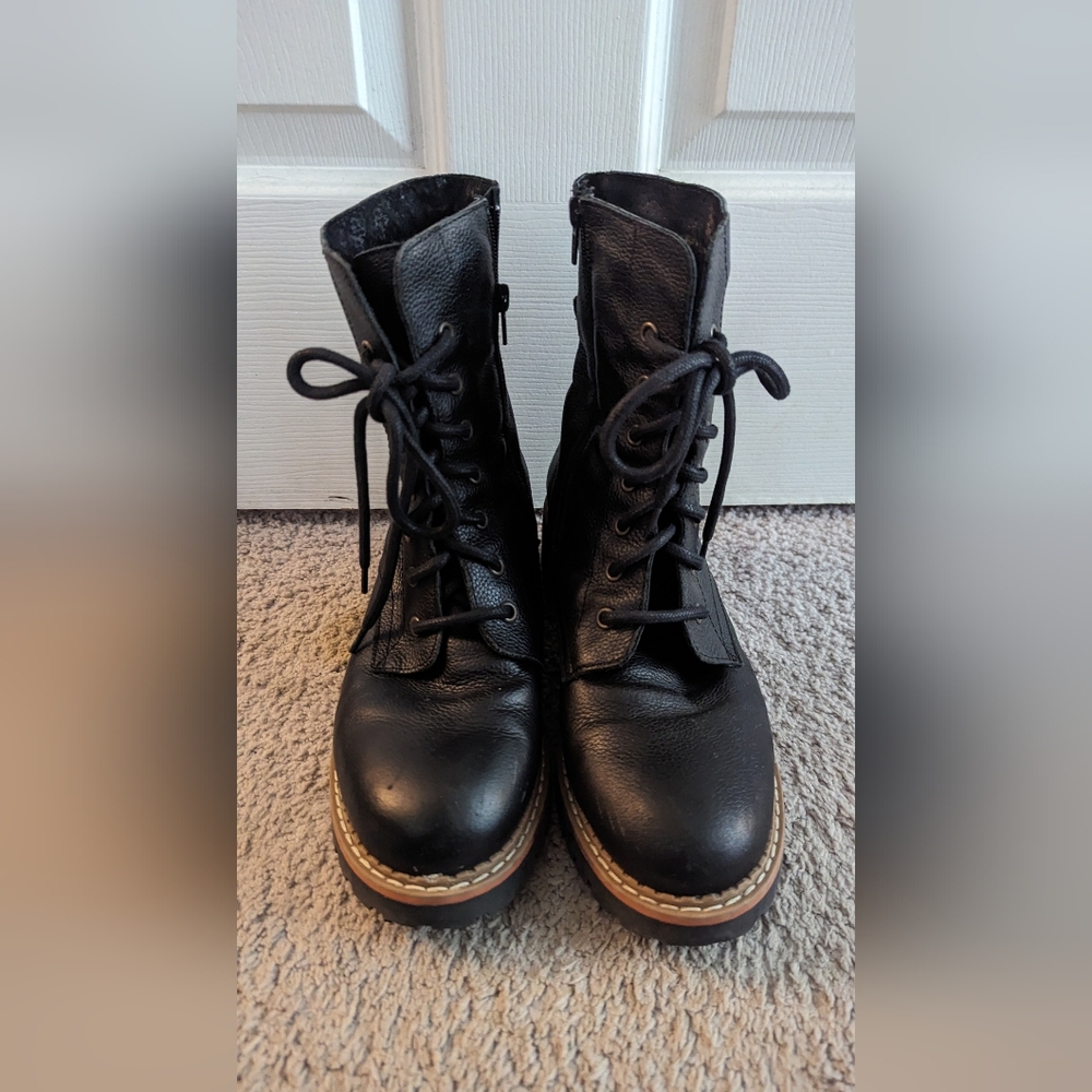 Leather combat boots